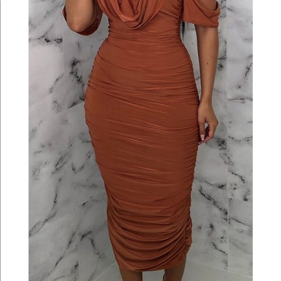 DRESS - Picture 2 of 3